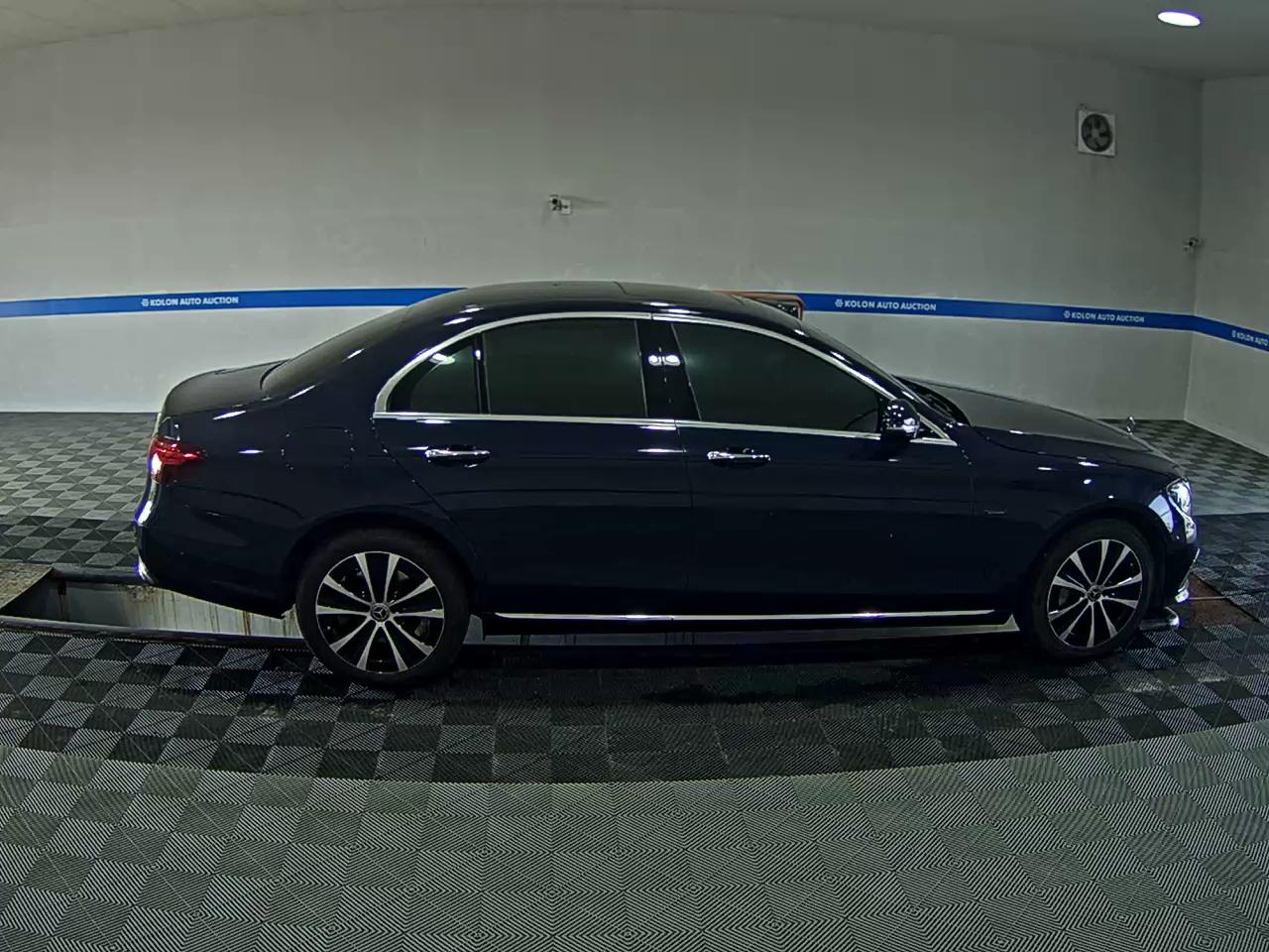 مرسيدس بنز E Class 2021 4MATIC إكسكلوسيف