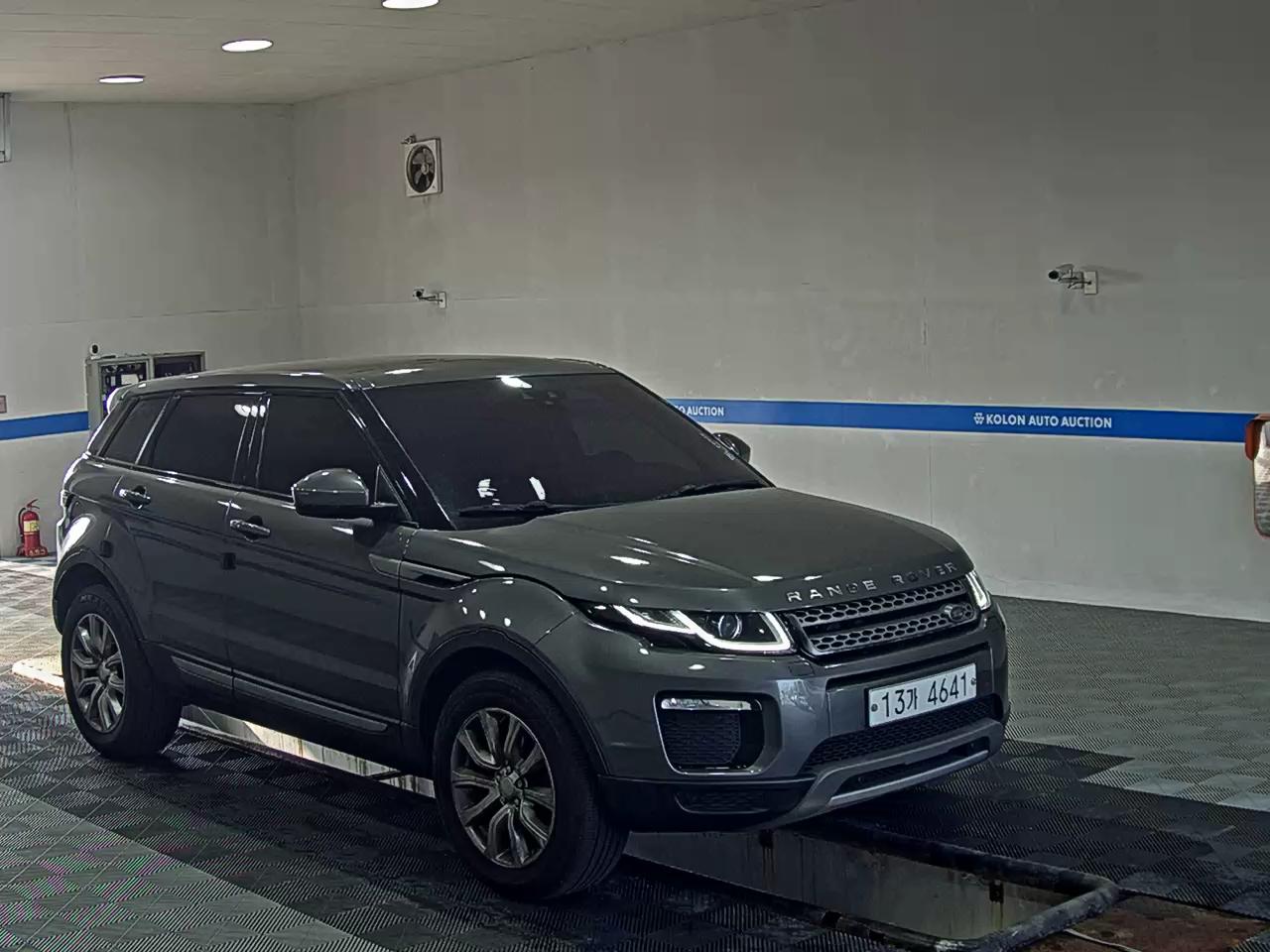 لاند روفر رينج روفر Evoque 2018 SE