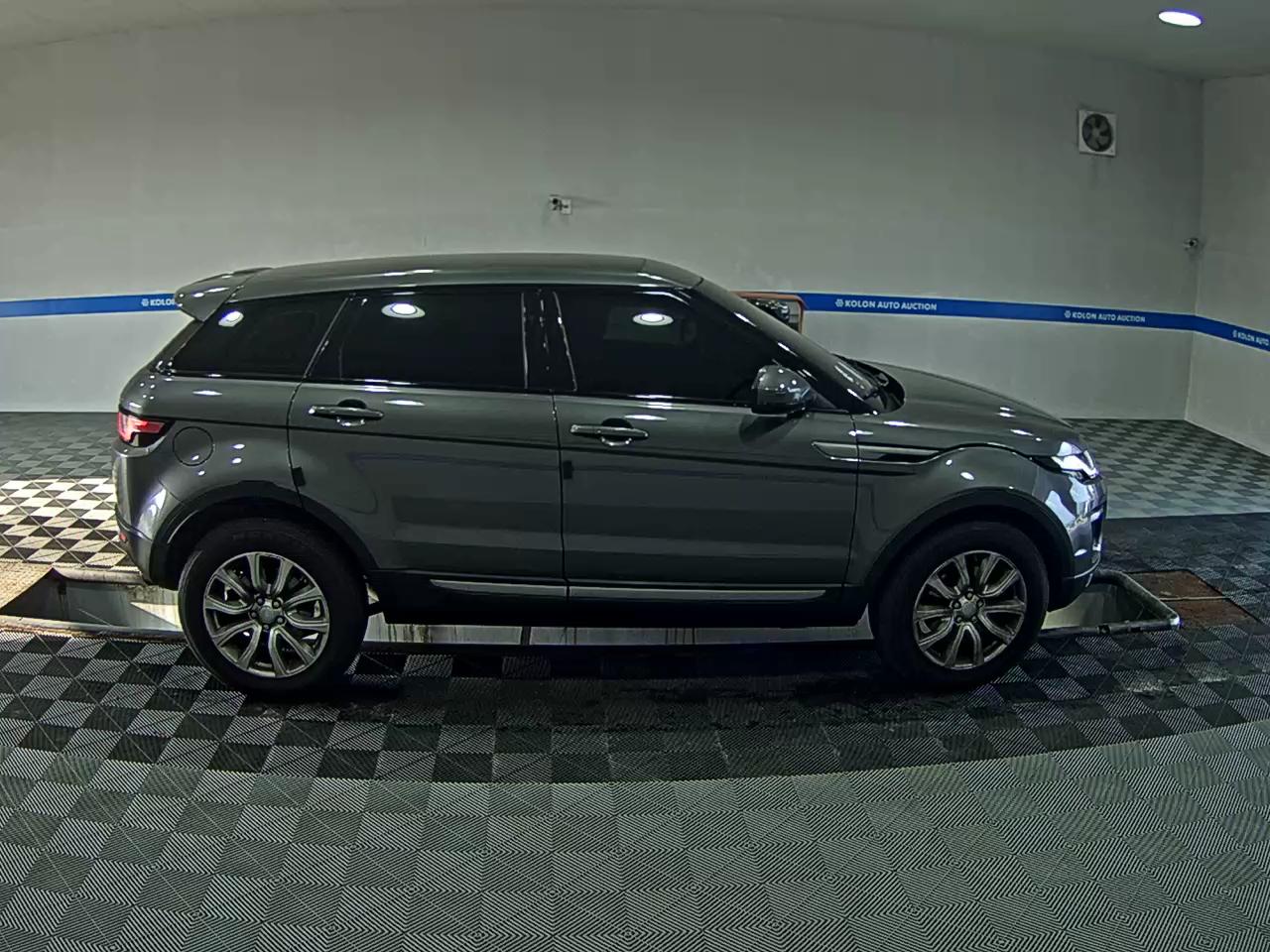 لاند روفر رينج روفر Evoque 2018 SE