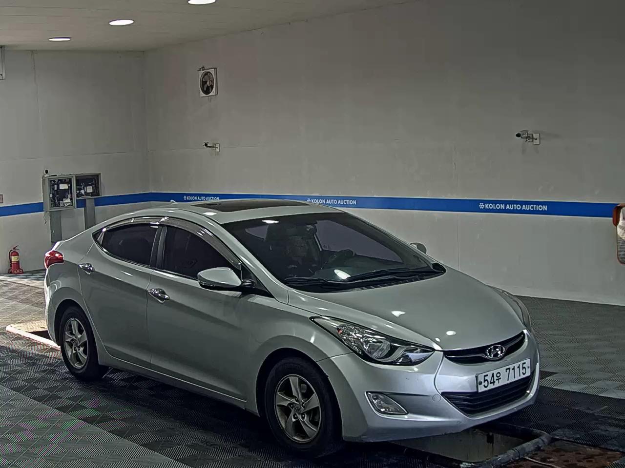 هيونداي أفانتي 2013 SMART