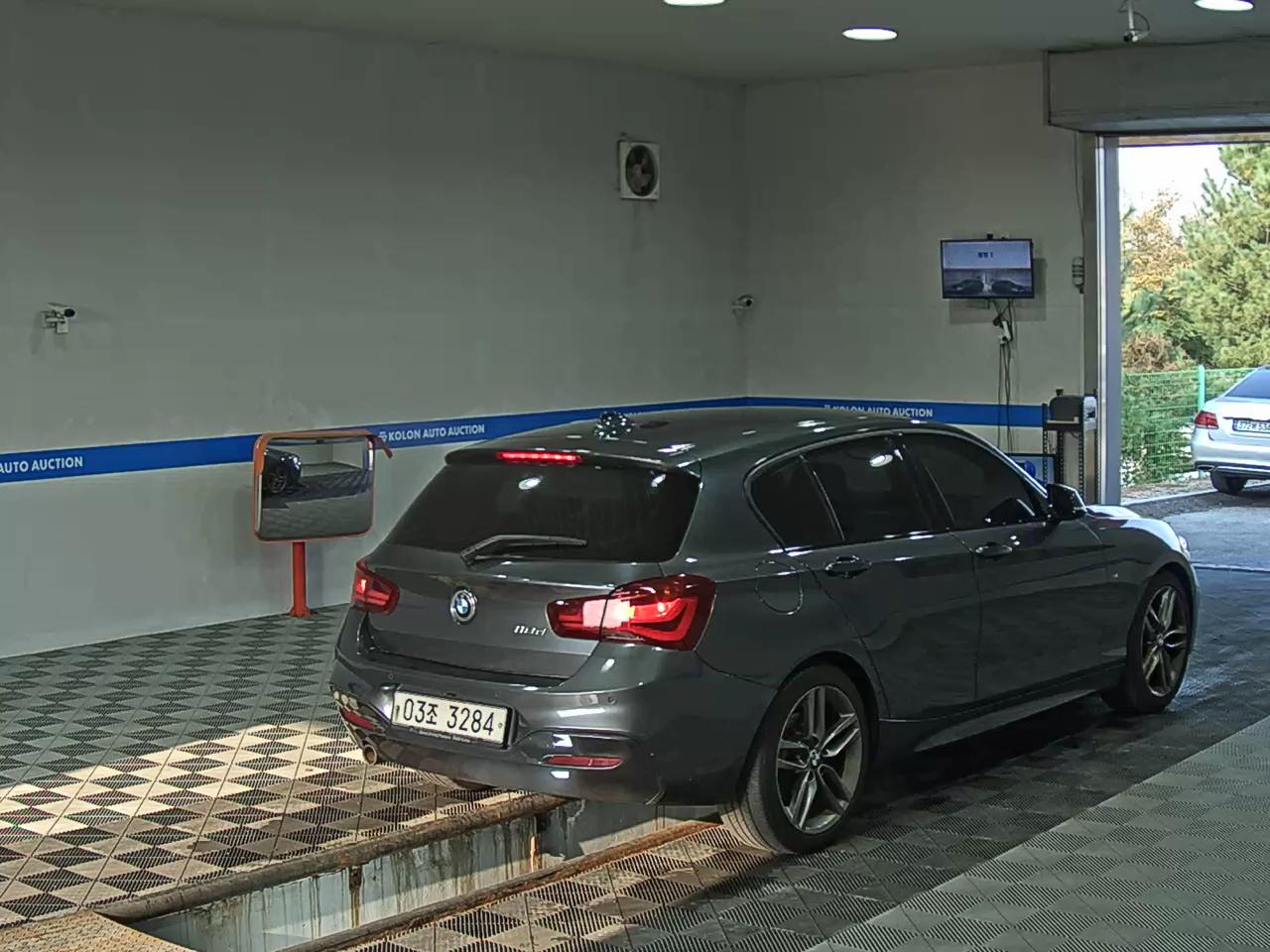 بي إم دبليو 1 Series 2018 SPORT