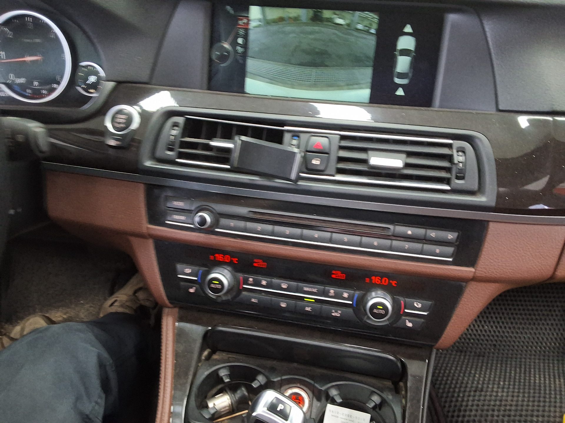 بي إم دبليو 5 Series 2013 525d