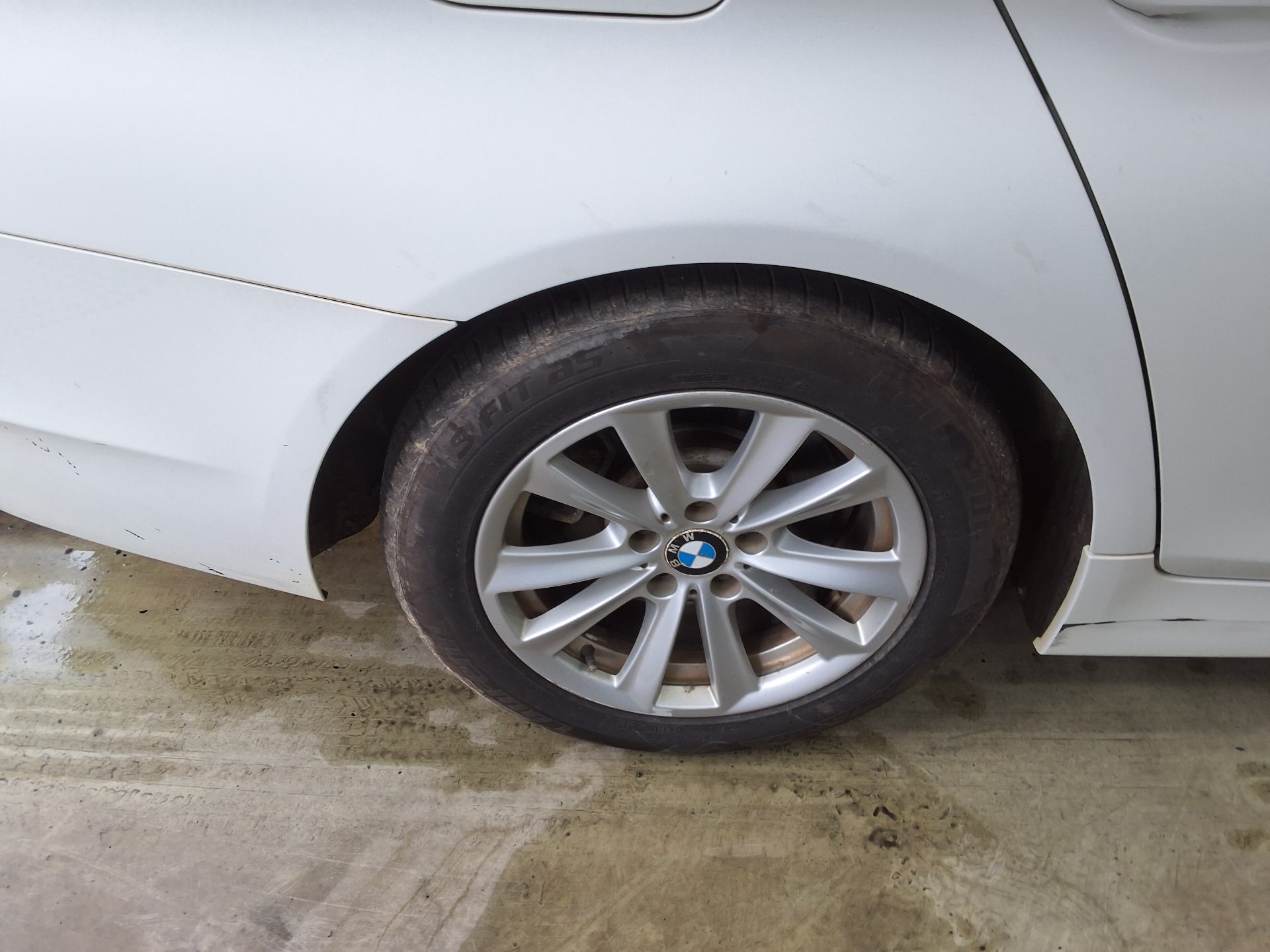 بي إم دبليو 5 Series 2013 525d