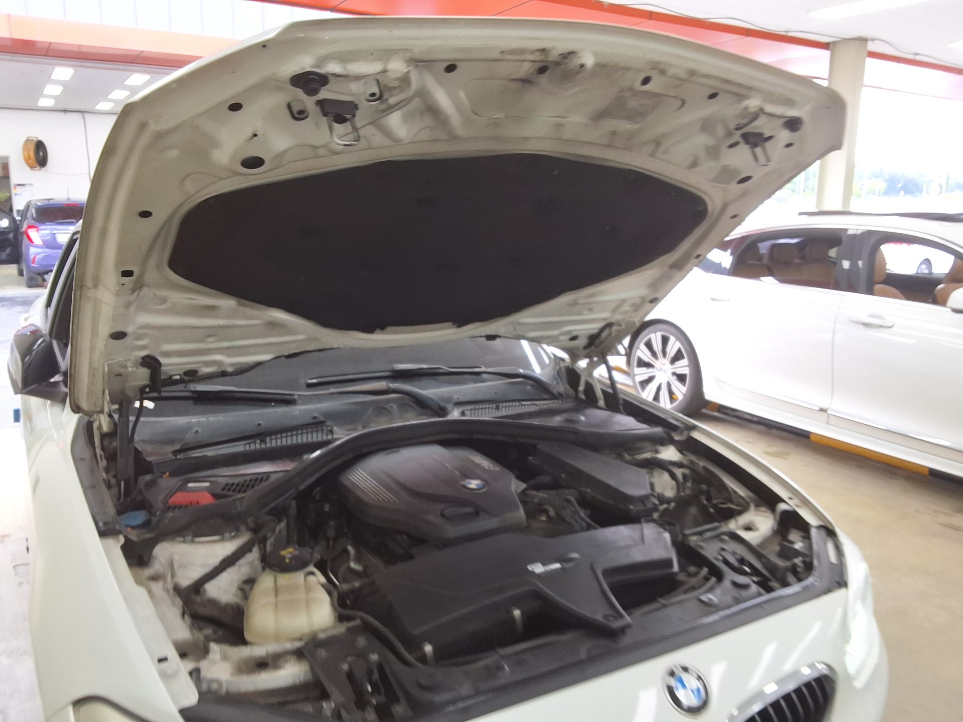 بي إم دبليو 1 Series 2017 SPORT LINE