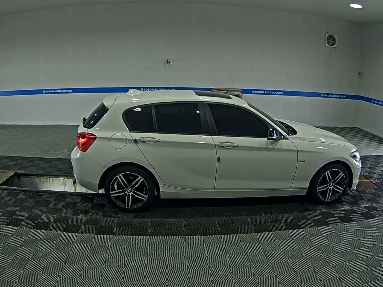 بي إم دبليو 1 Series 2017 SPORT LINE