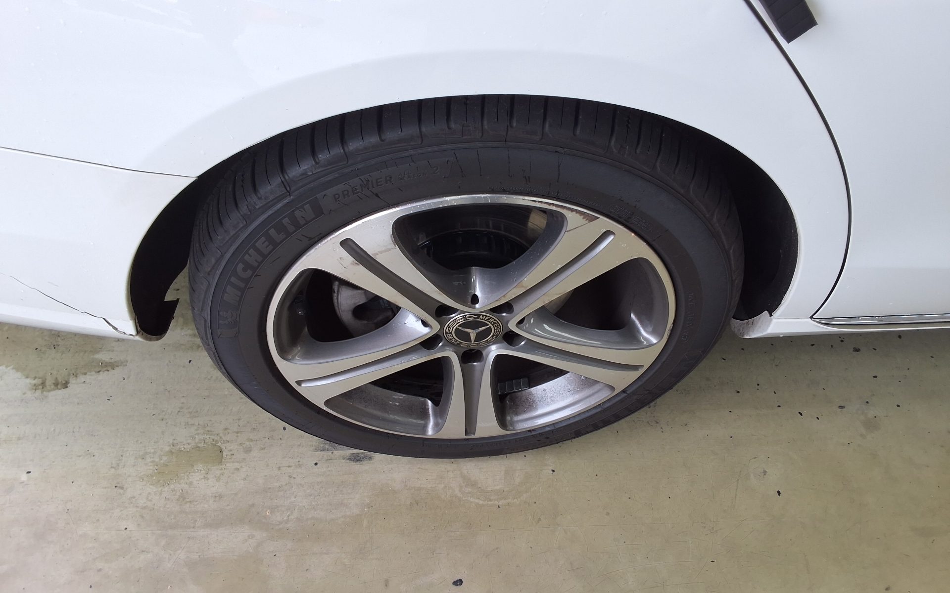 مرسيدس بنز E Class 2019 E300