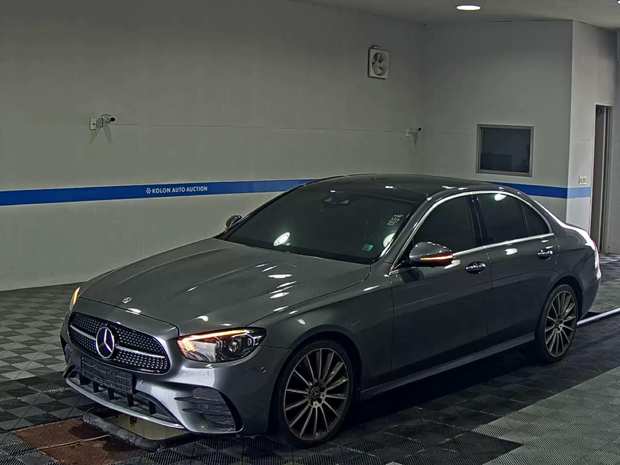 مرسيدس E-Class