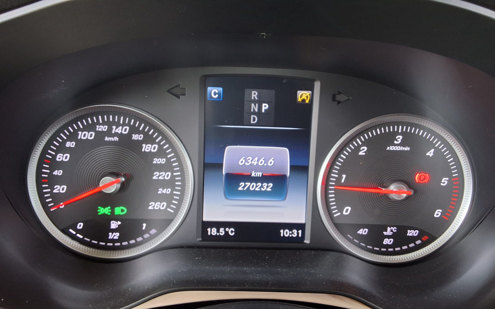 مرسيدس بنز جي إل سي Class 2017 4MATIC