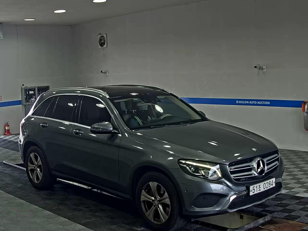 مرسيدس بنز جي إل سي Class 2017 4MATIC