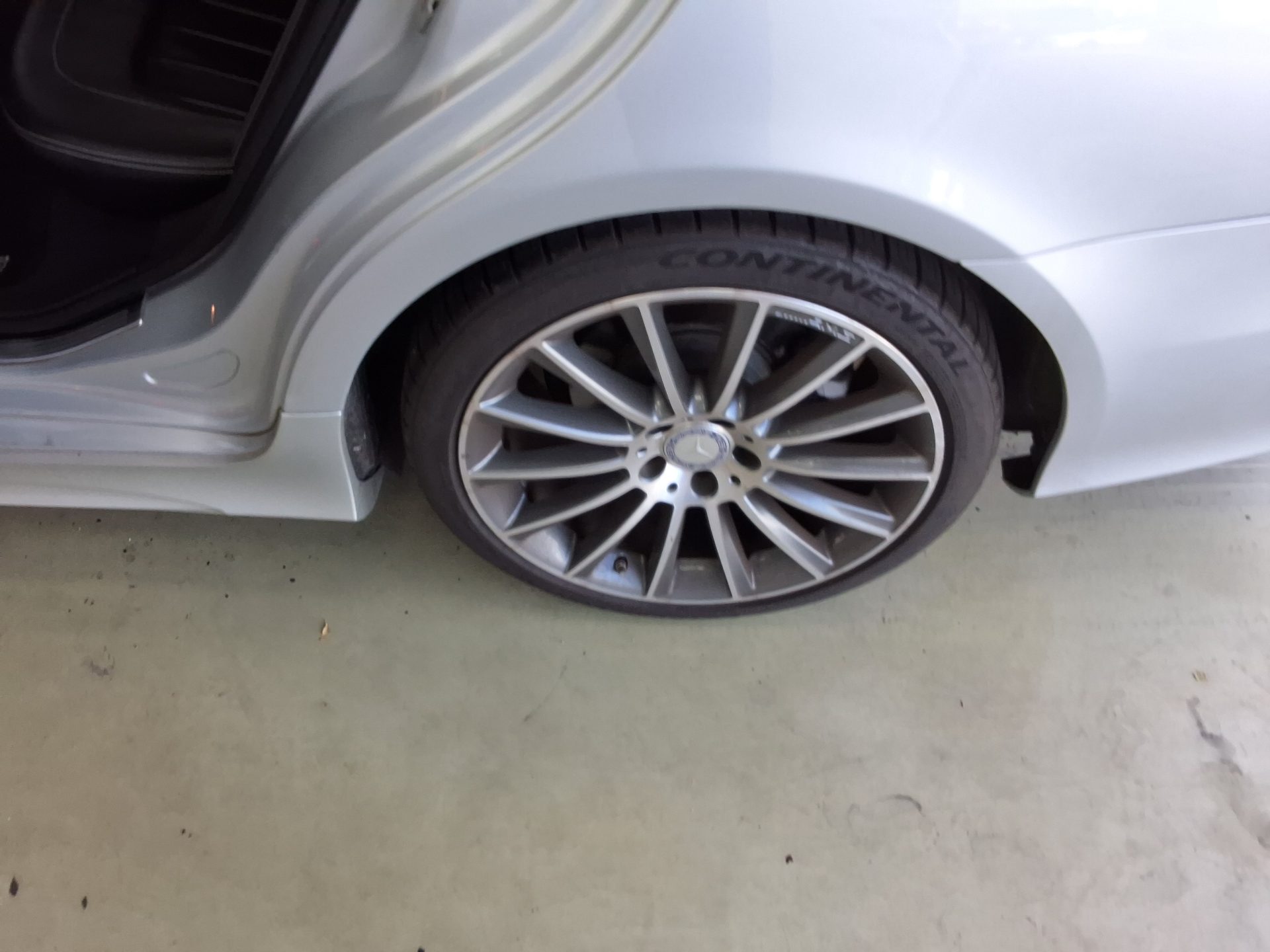 مرسيدس بنز سي إل إس Class 2015 CLS400