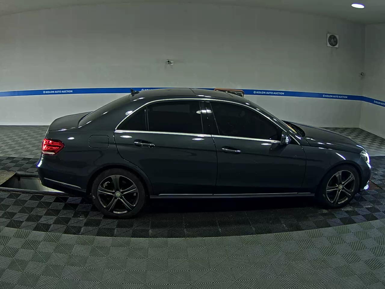 مرسيدس بنز E Class 2016 SPORT