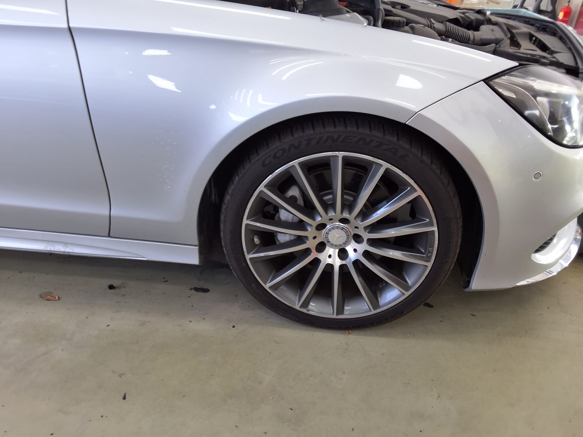 مرسيدس بنز سي إل إس Class 2015 CLS400