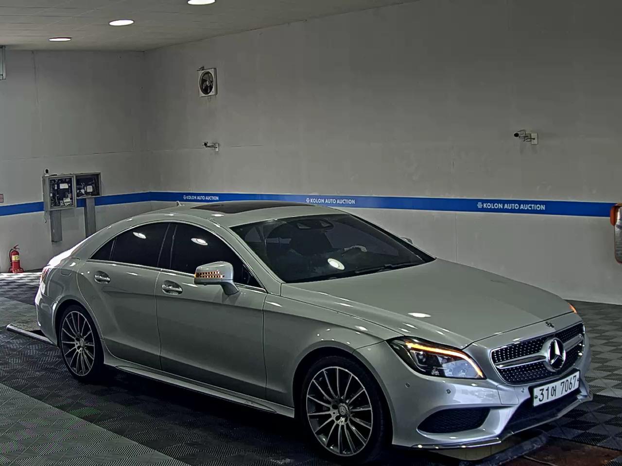مرسيدس بنز سي إل إس Class 2015 CLS400
