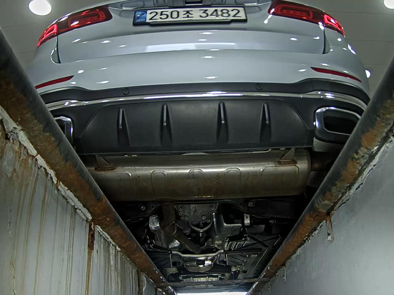 مرسيدس بنز جي إل سي Class 2022 4MATIC
