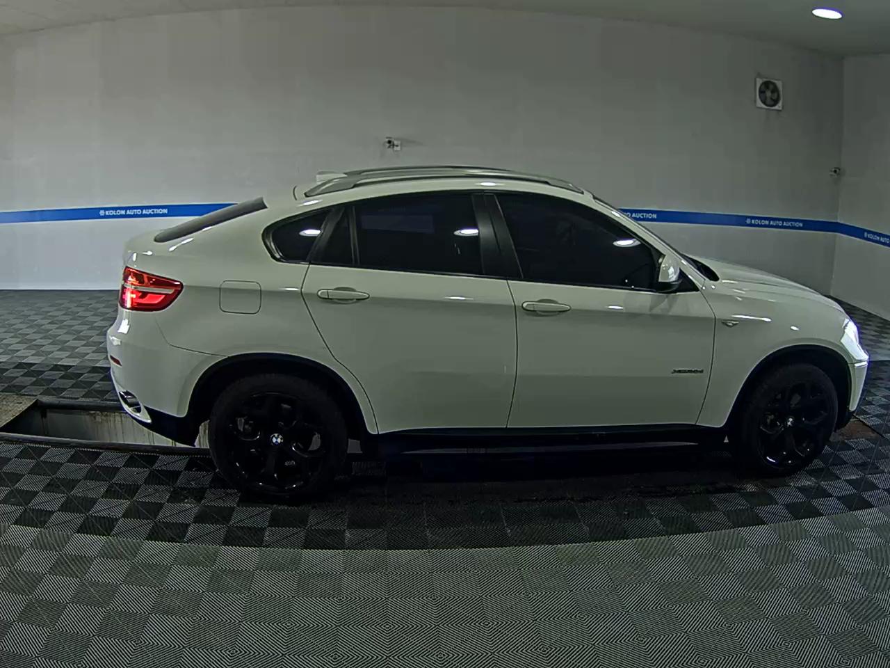 بي إم دبليو X6 2014
