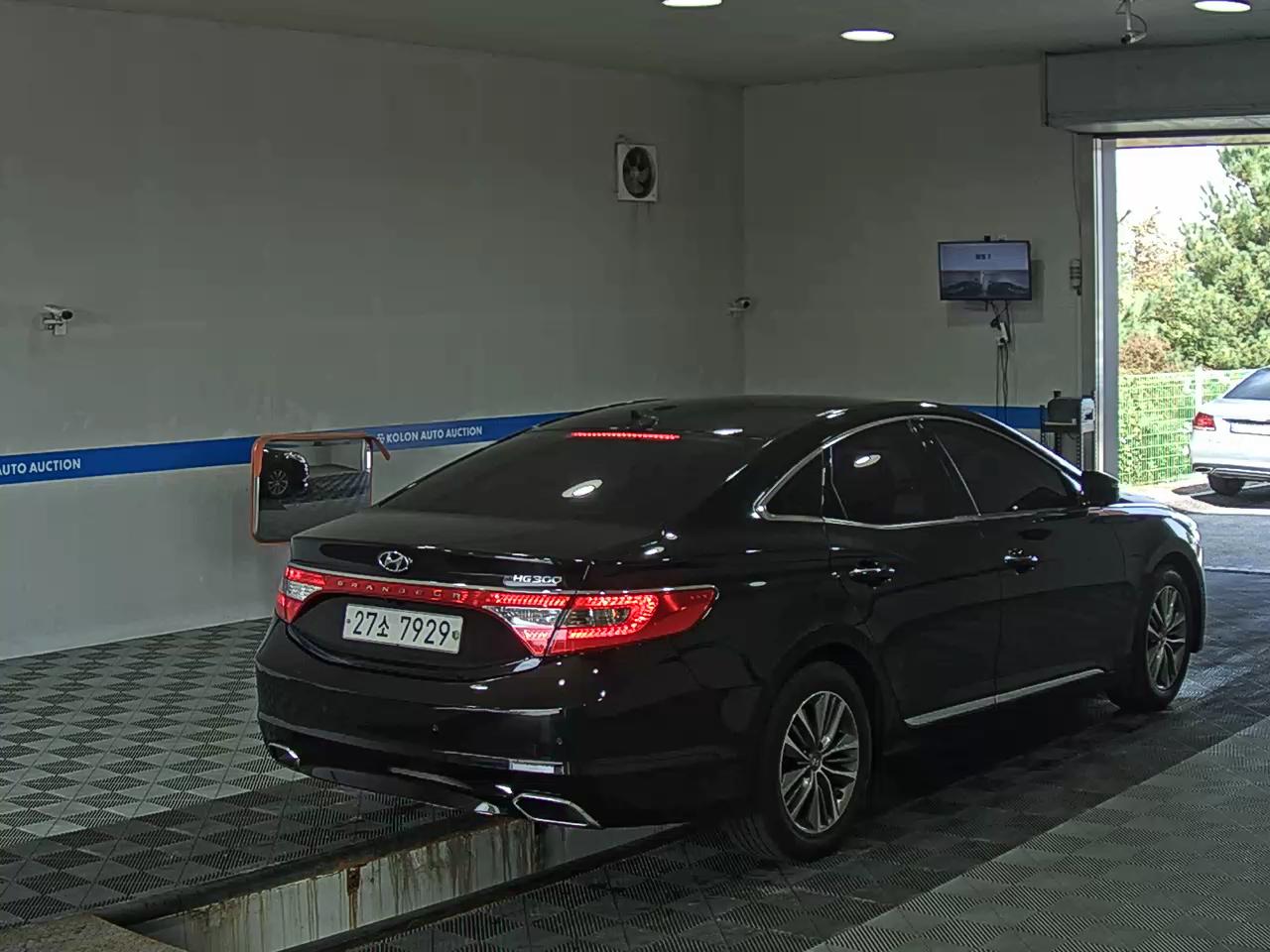 هيونداي جرانديور 2015 MODERN