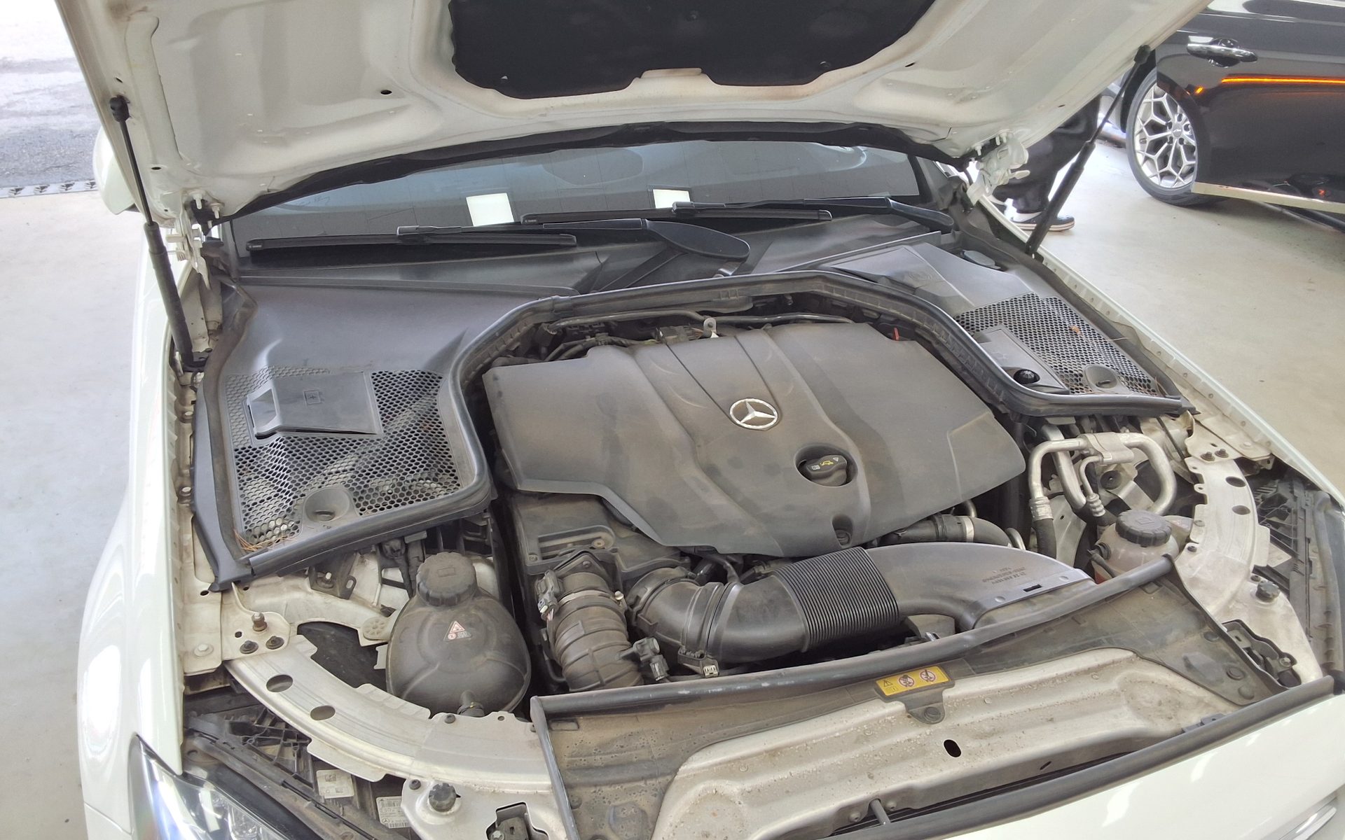 مرسيدس بنز C Class 2018 C220