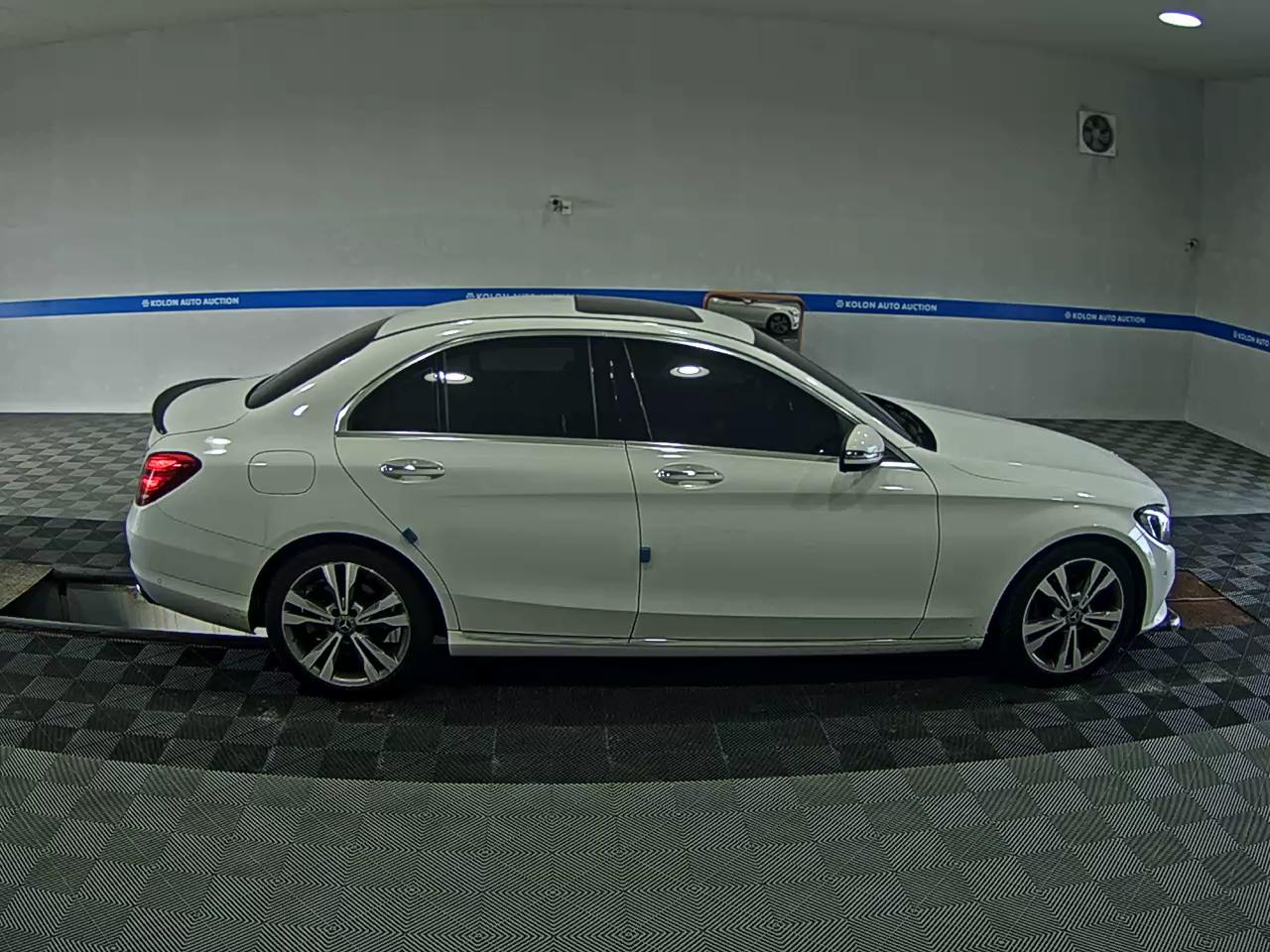 مرسيدس بنز C Class 2018 C220