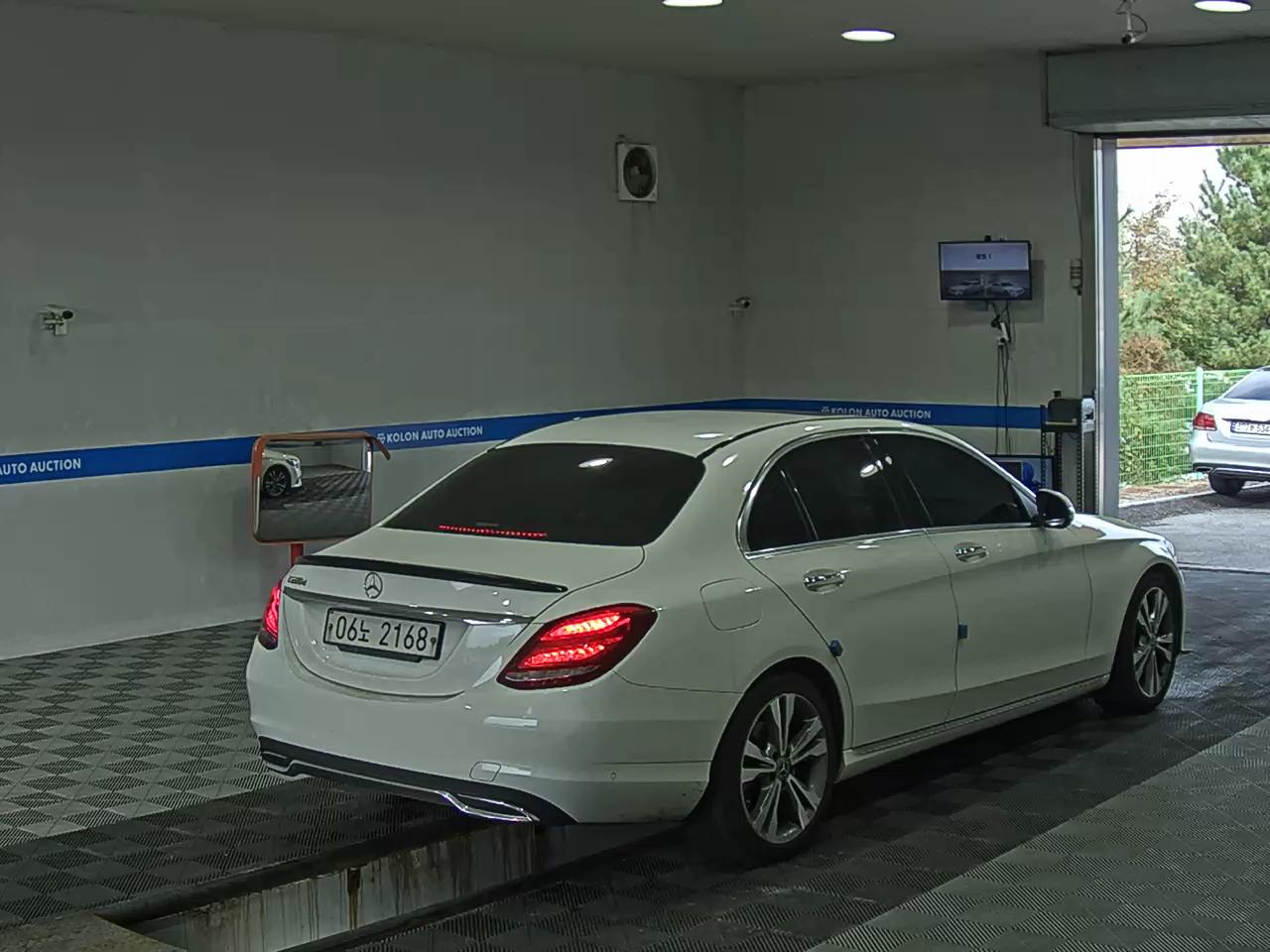 مرسيدس بنز C Class 2018 C220