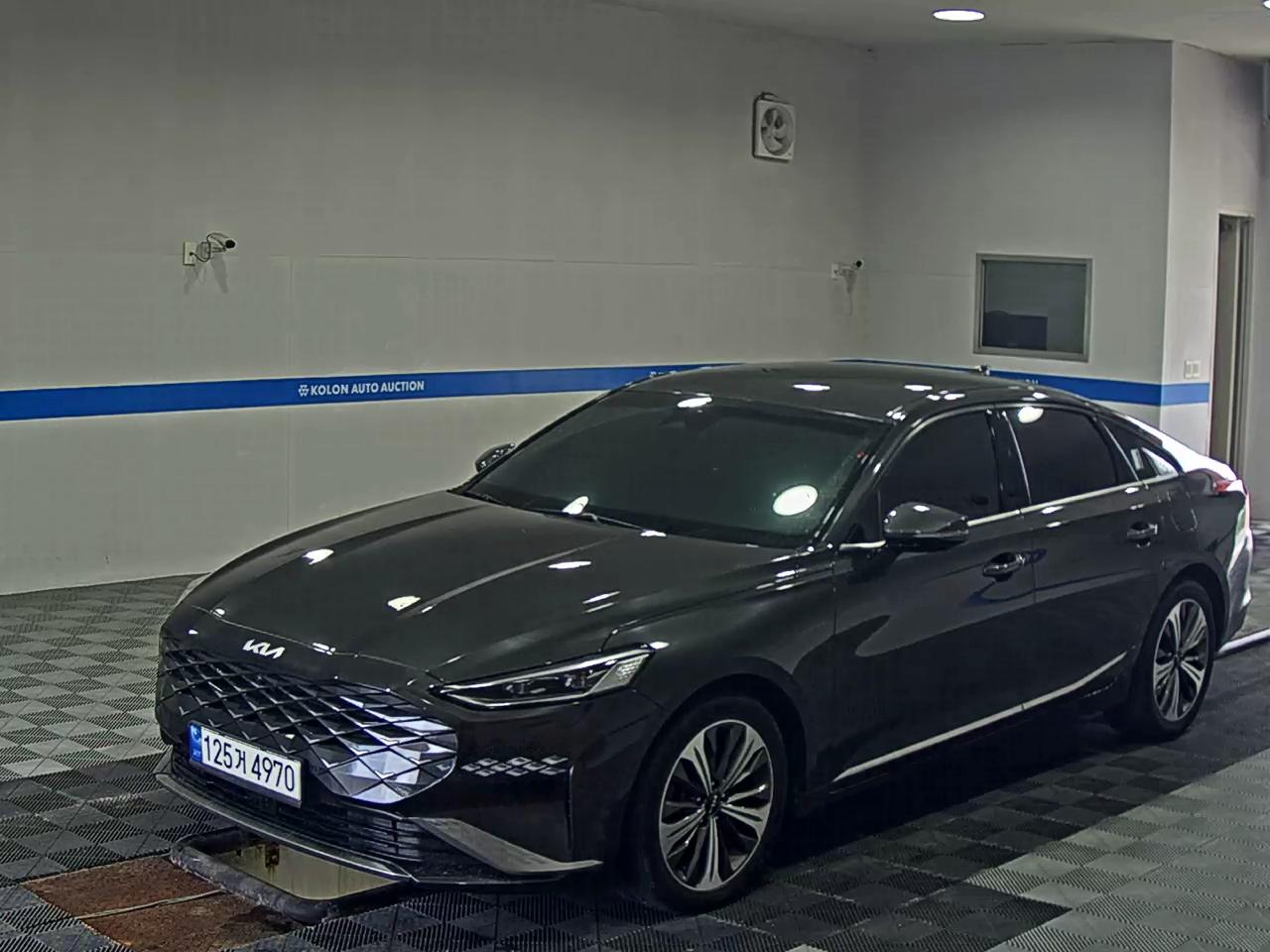 Kia K8