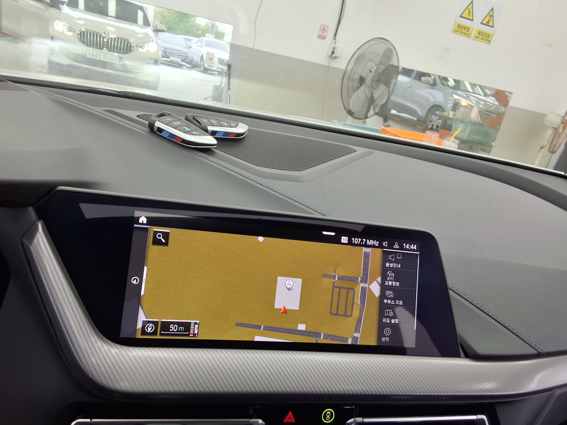 بي إم دبليو 1 Series 2024 SPORT
