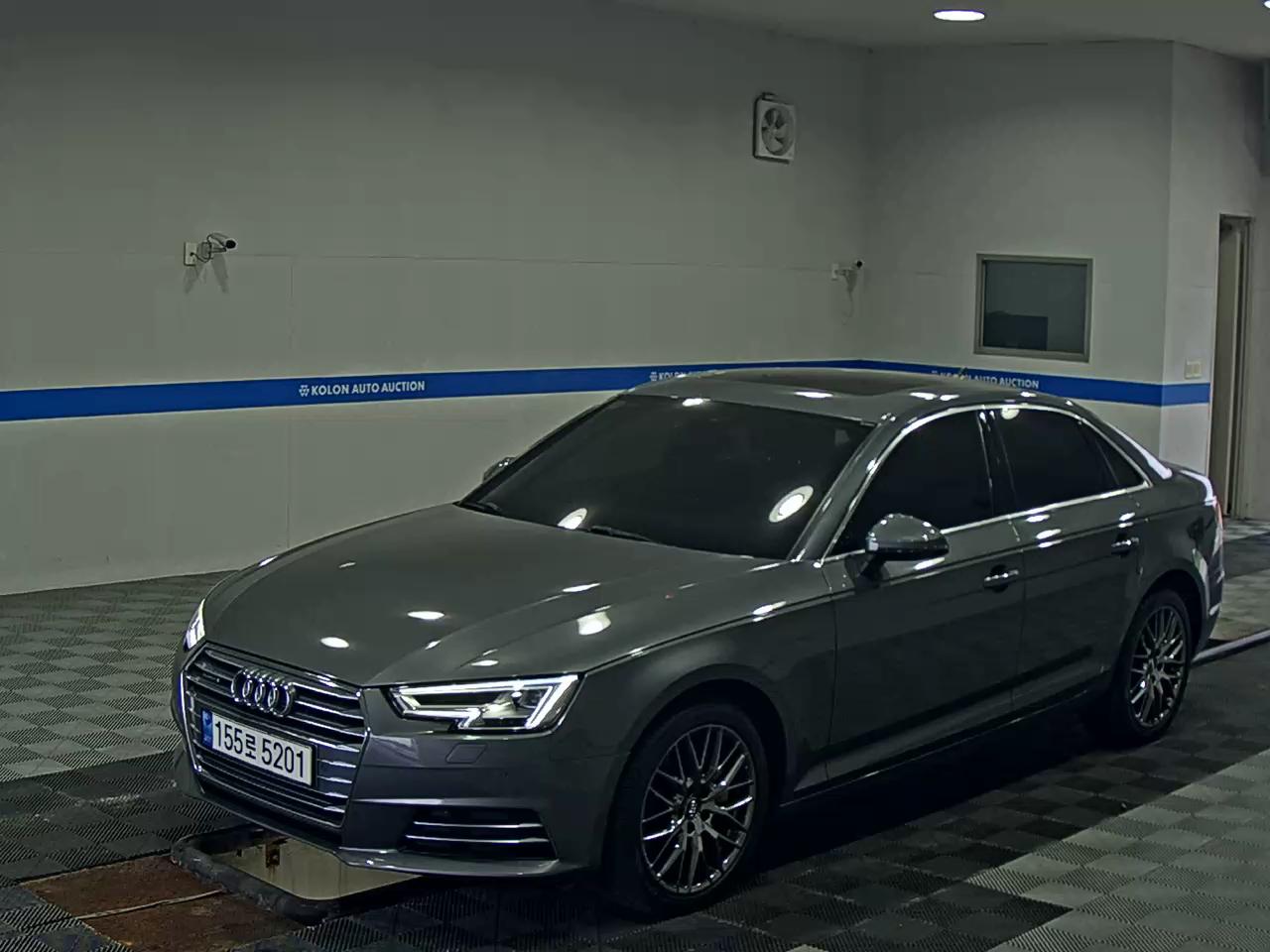 أودي A4