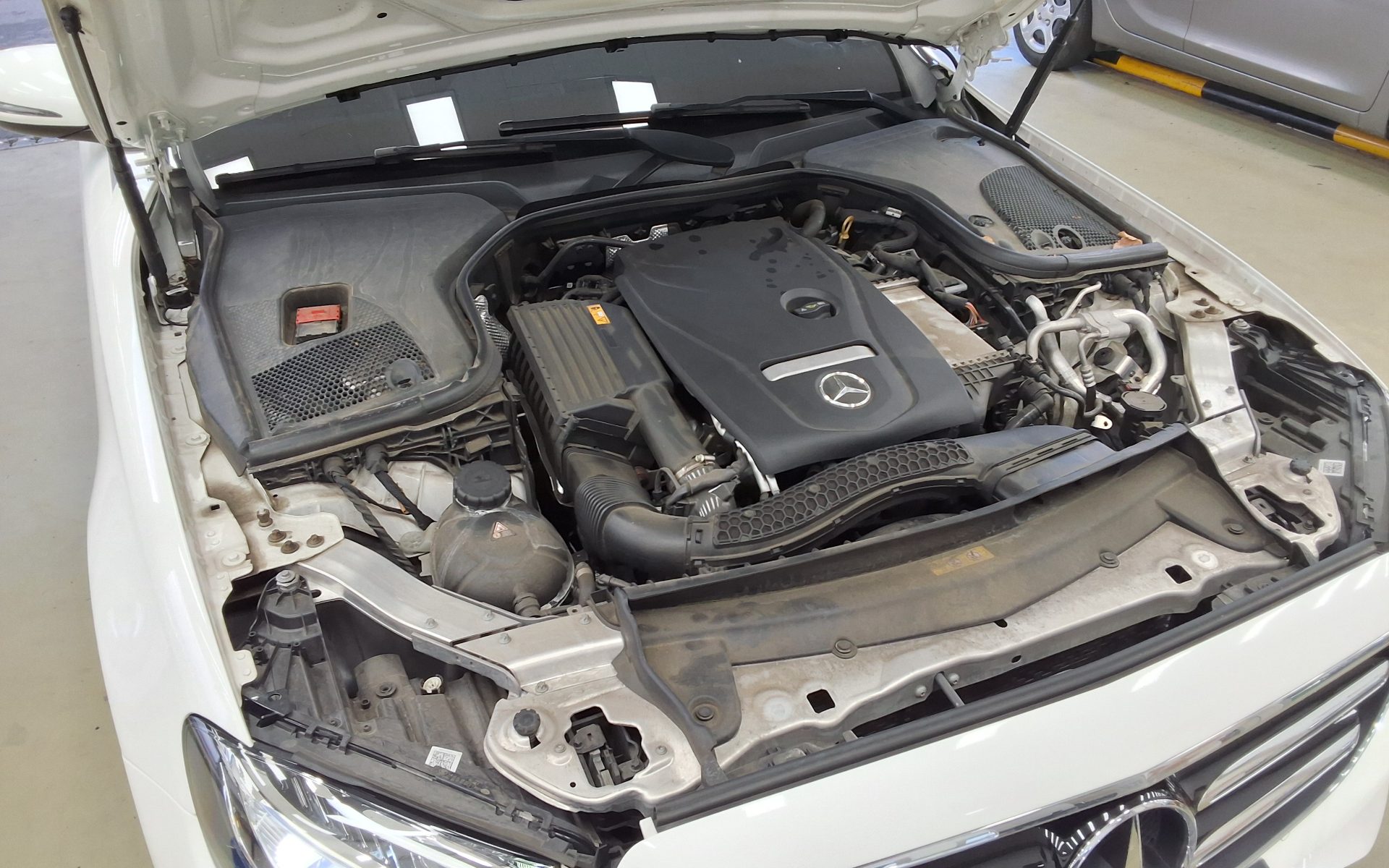 مرسيدس بنز E Class 2020 E250
