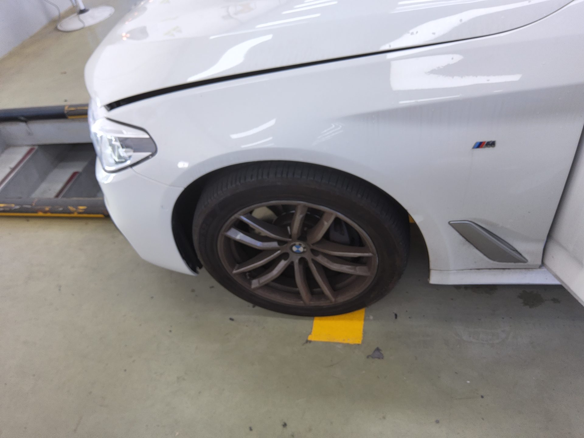 بي إم دبليو 5 Series 2018 SPORT PLUS