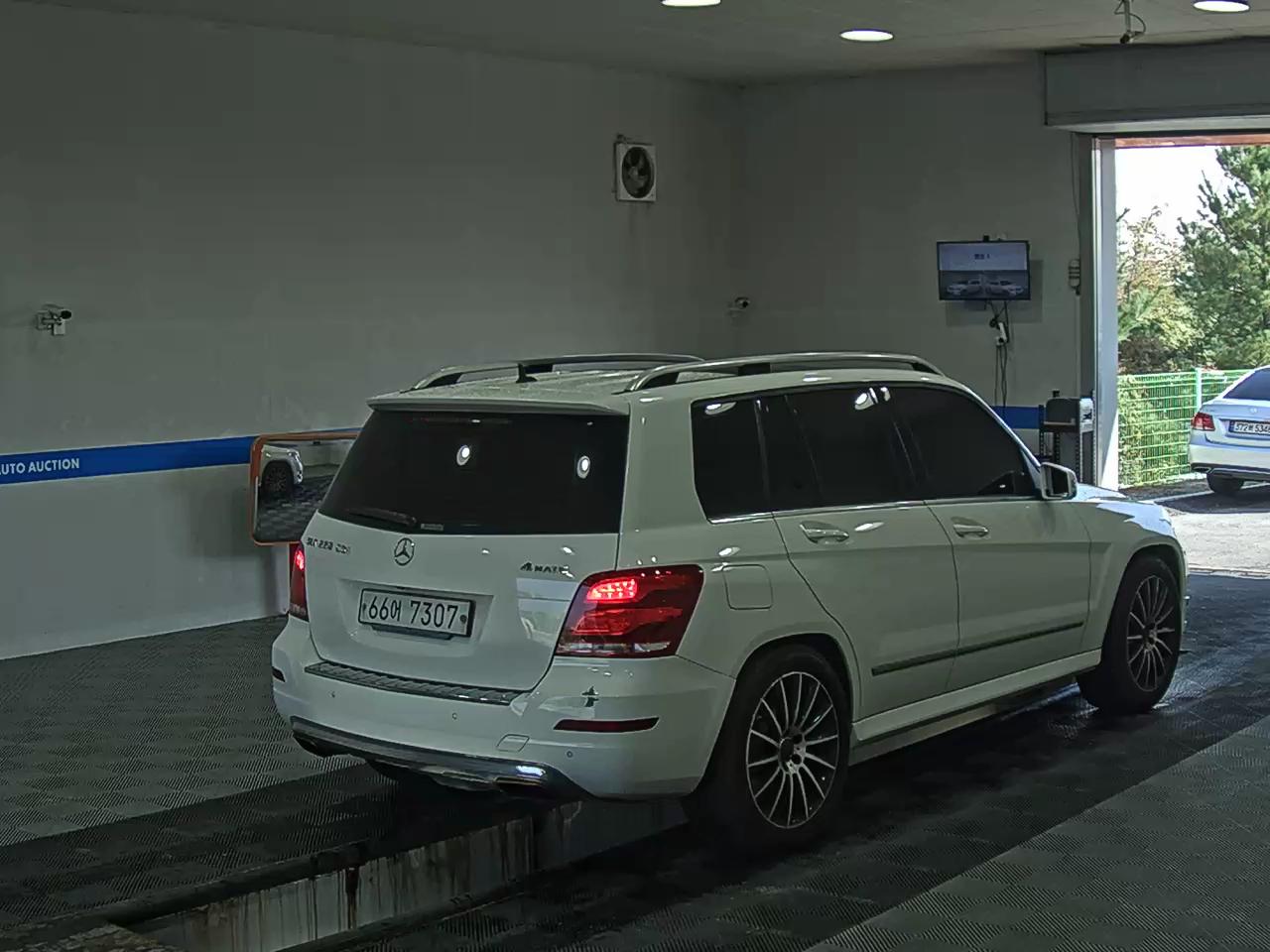 مرسيدس بنز Glk Class 2015 4MATIC