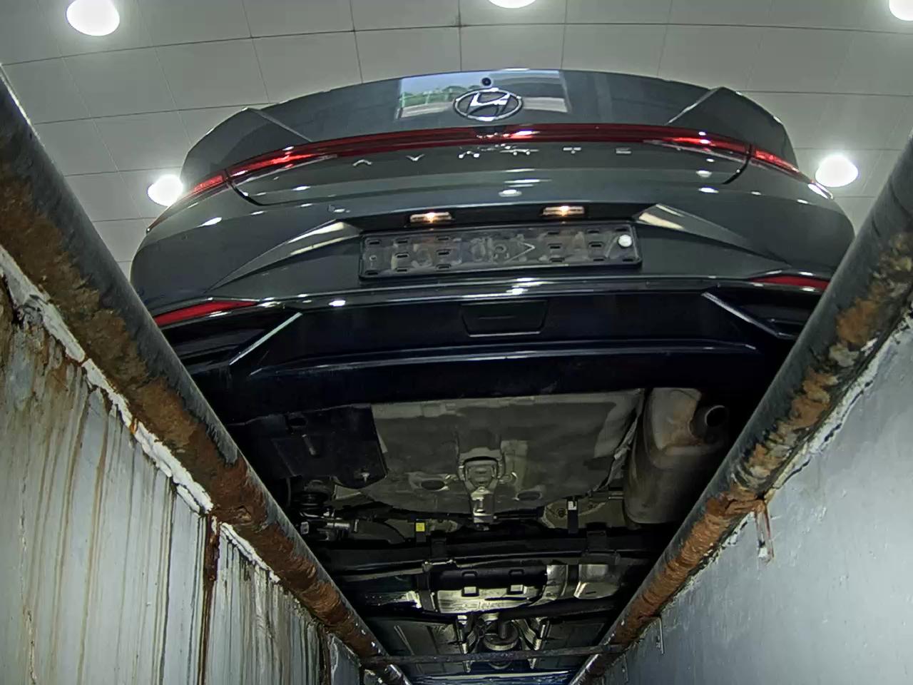 هيونداي أفانتي 2023 MODERN