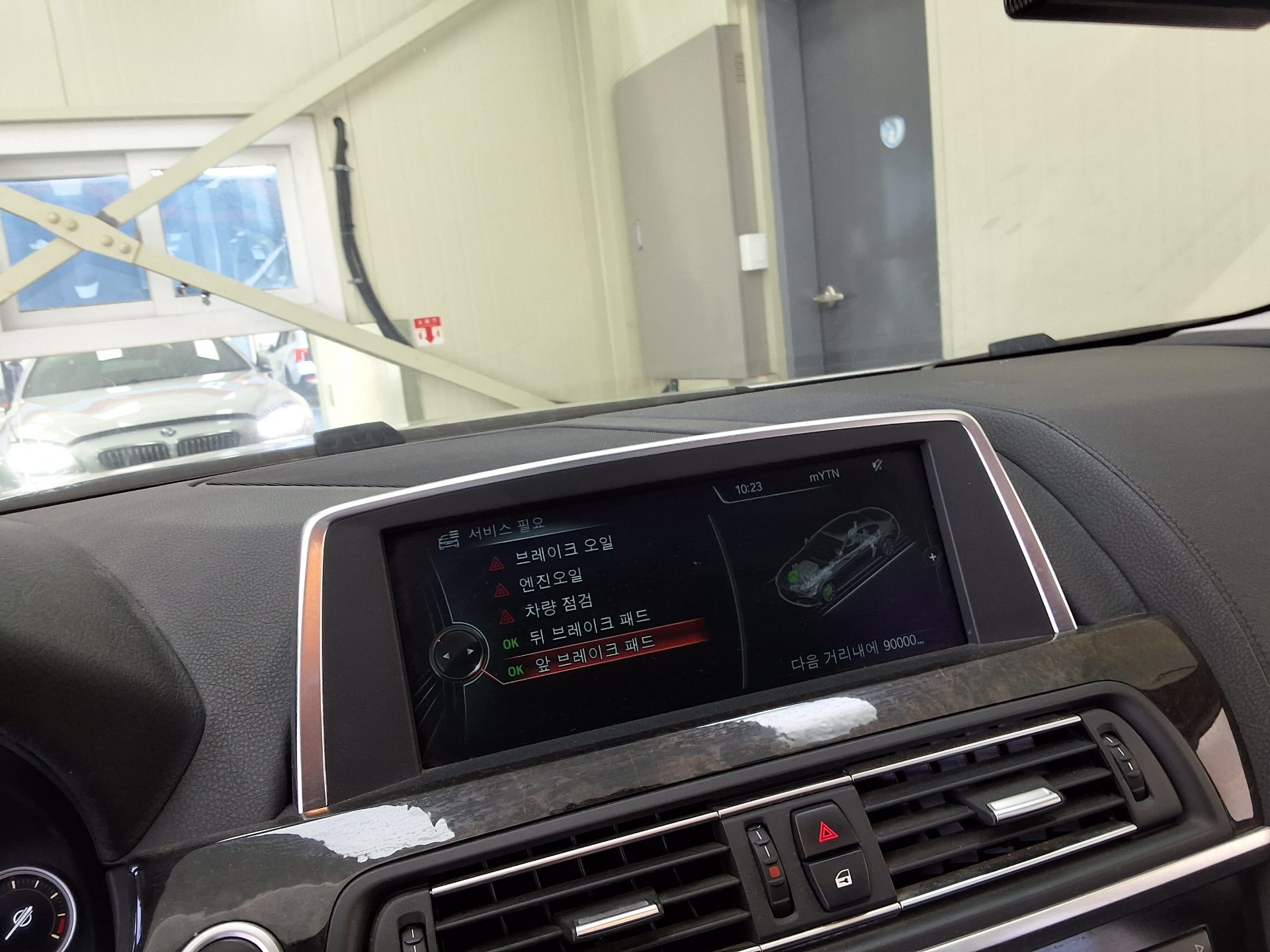 بي إم دبليو 6 Series (3Rd Gen) Gran كوبيه 640D إكس درايف 2013 640d
