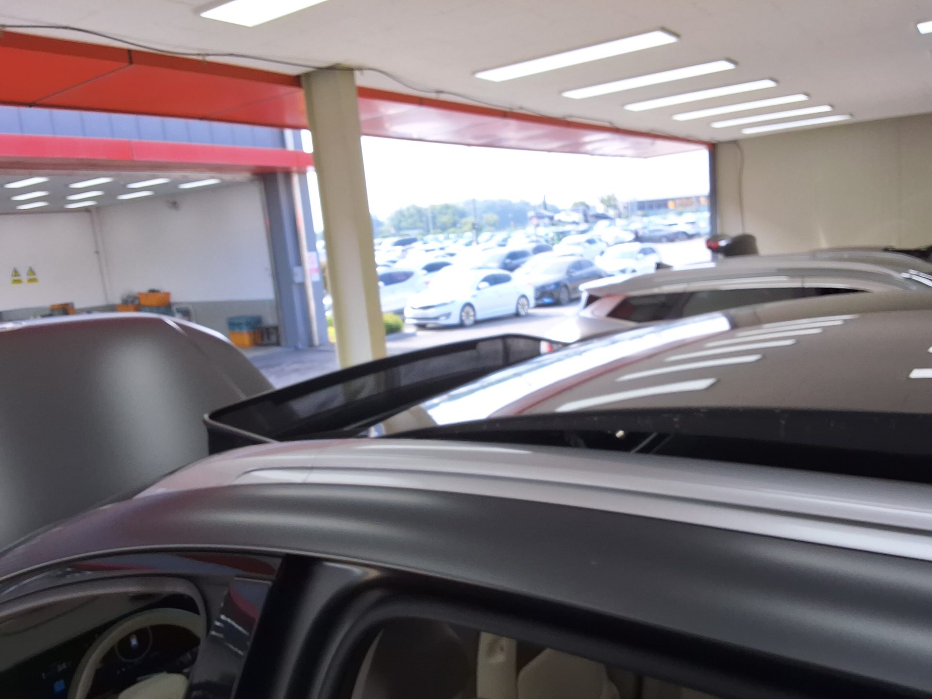 هيونداي أيونيك 2025 EV دفع رباعي