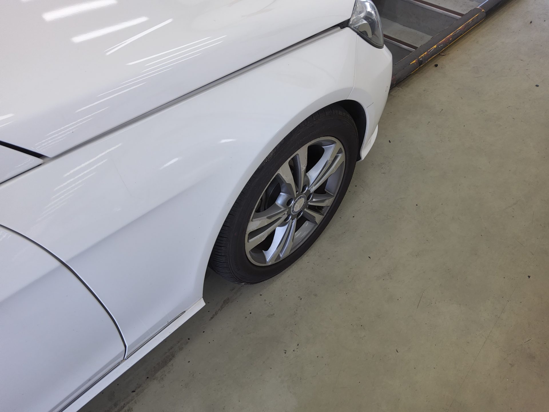 مرسيدس بنز E Class 2016 E220