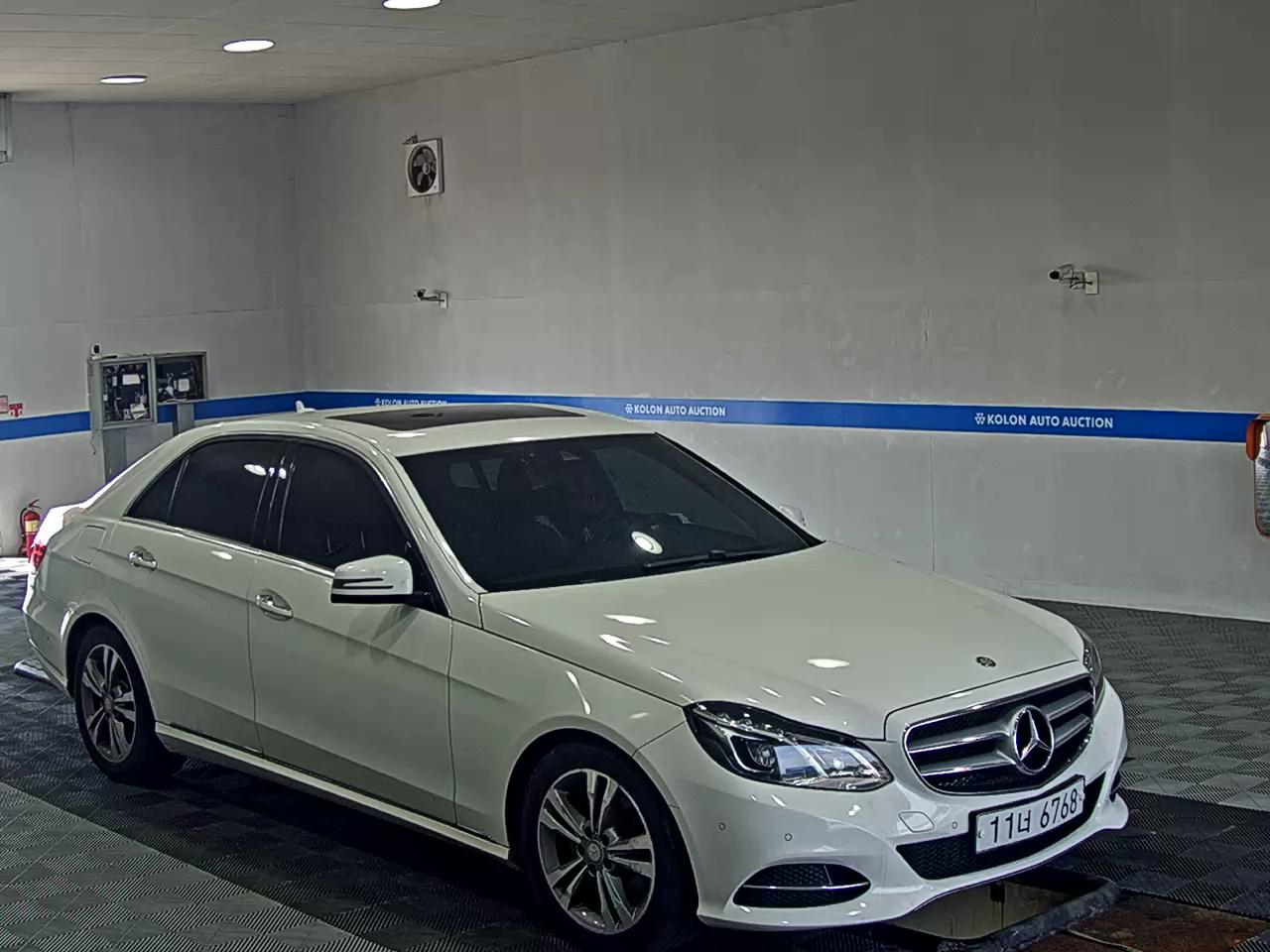 مرسيدس بنز E Class 2016 E220