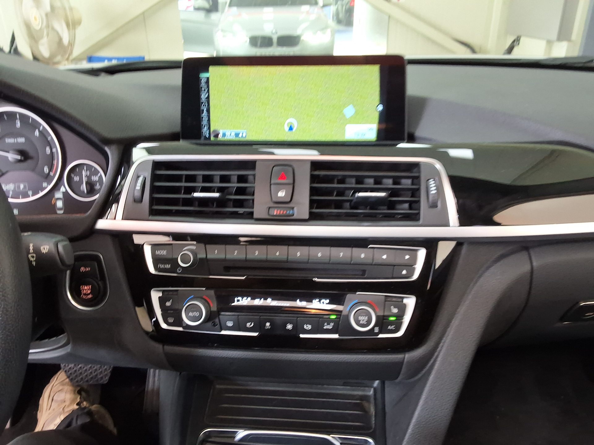 بي إم دبليو 3 Series 2016 320d