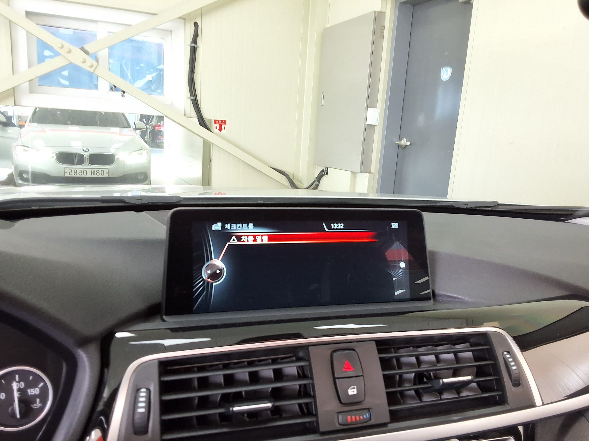 بي إم دبليو 3 Series 2016 320d