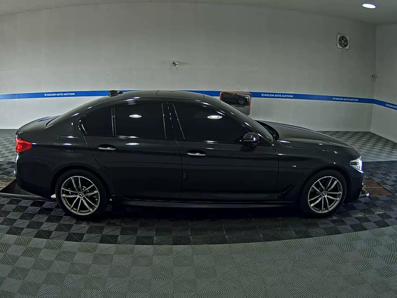 بي إم دبليو 5 Series 2017 SPORT PLUS