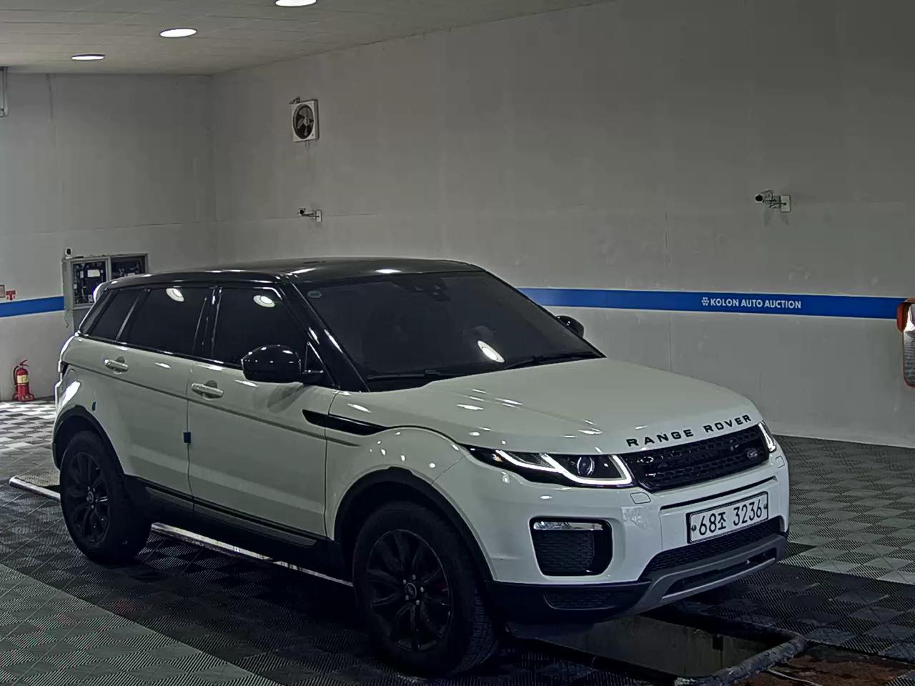 لاند روفر رينج روفر Evoque 2018 SE