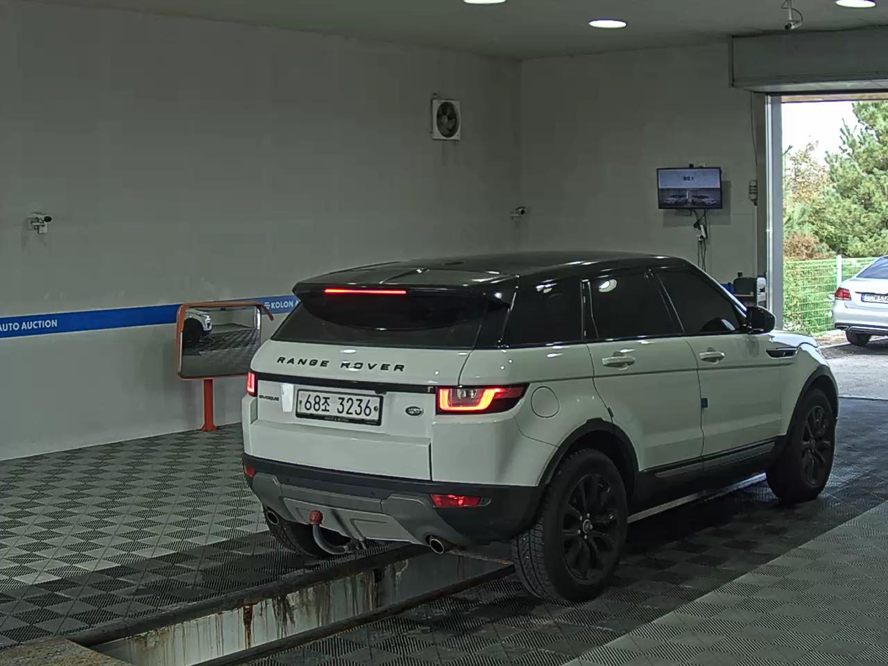 لاند روفر رينج روفر Evoque 2018 SE