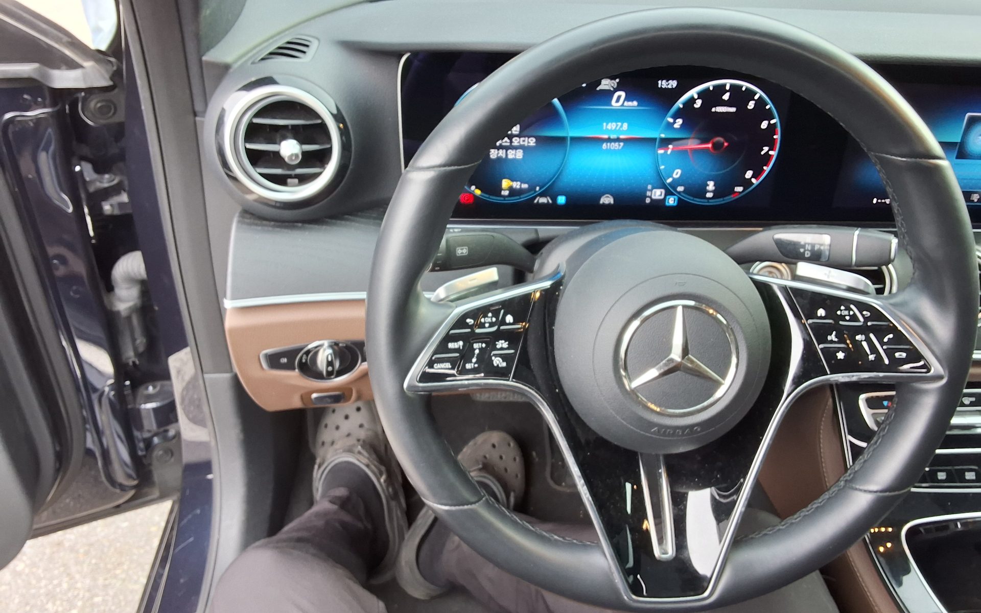 مرسيدس بنز E Class 2022 E250