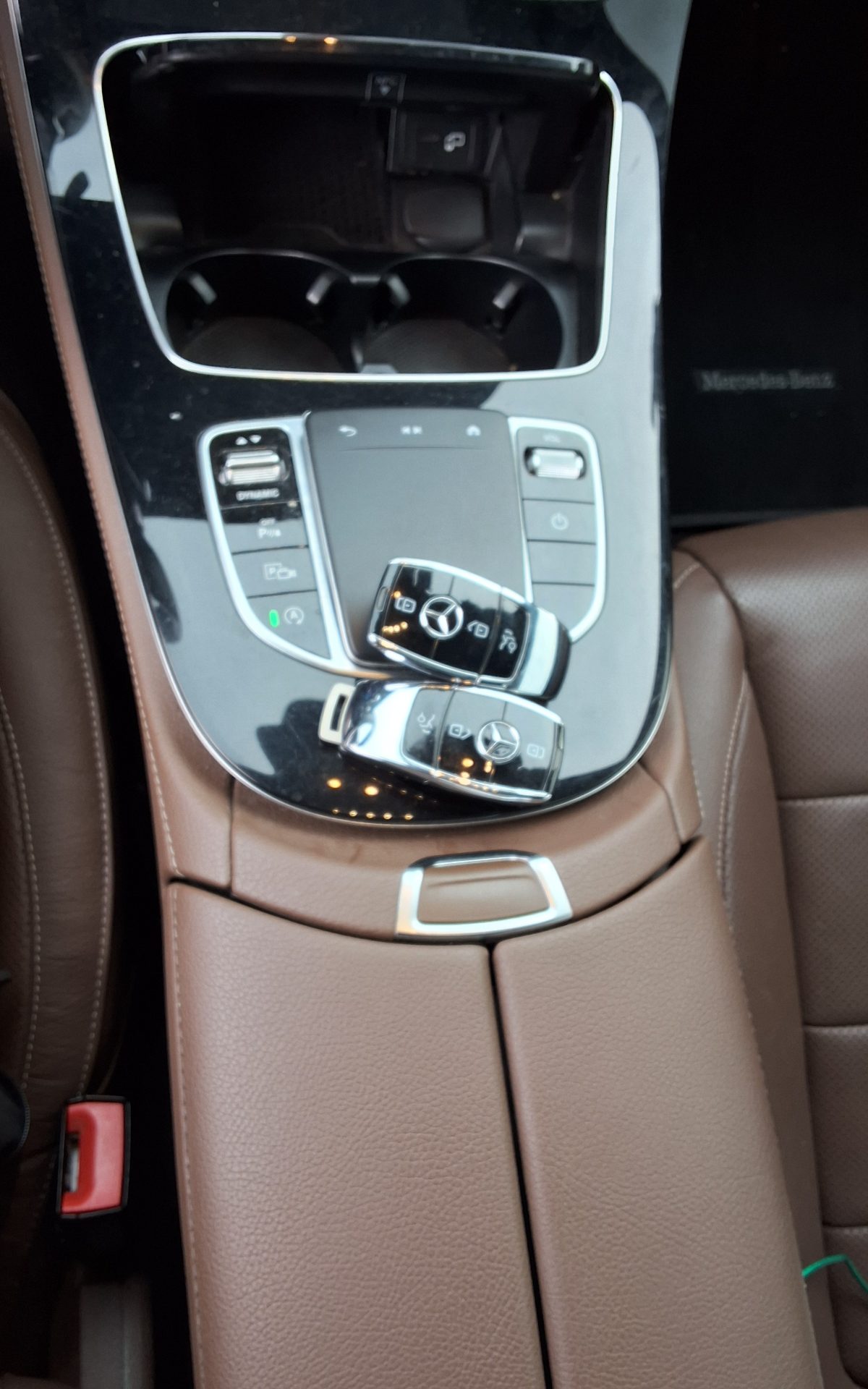 مرسيدس بنز E Class 2022 E250
