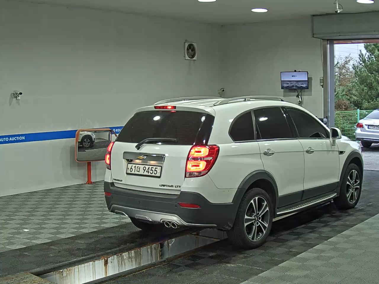 شيفروليه (Daewoo) كابتيفا ديزل 2.0 دفع ثنائي Lt بريميوم 2016 LTZ