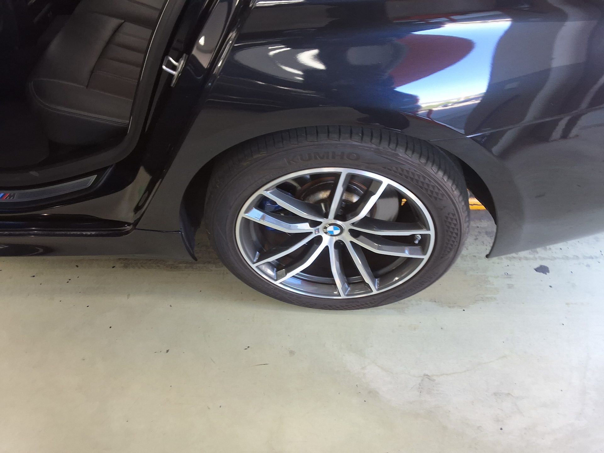 بي إم دبليو 5 Series 2023 SPORT