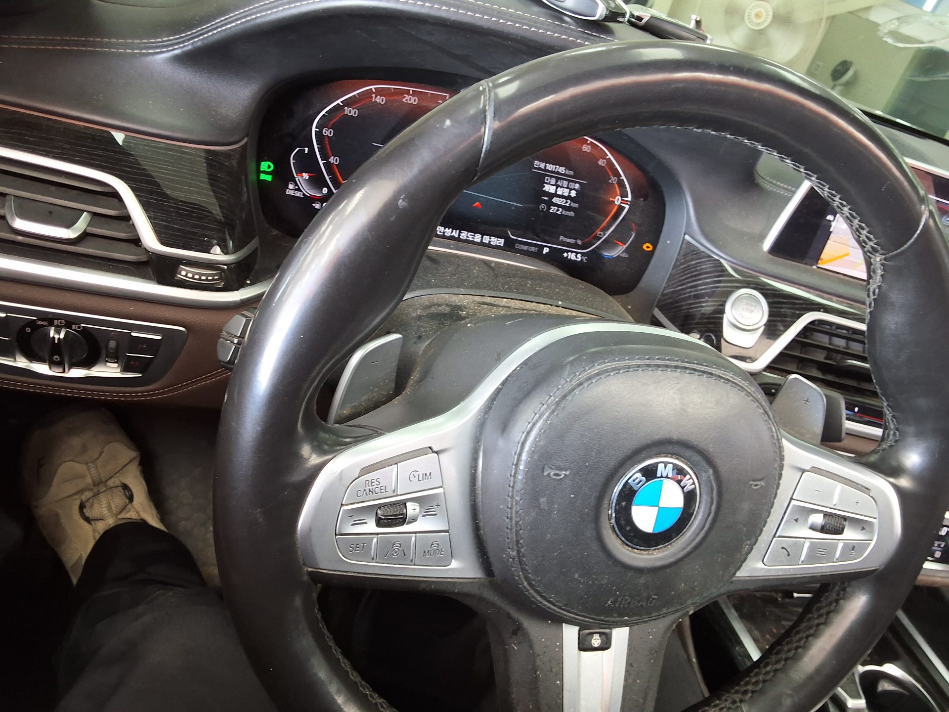 بي إم دبليو 7 Series 2021 SPORT