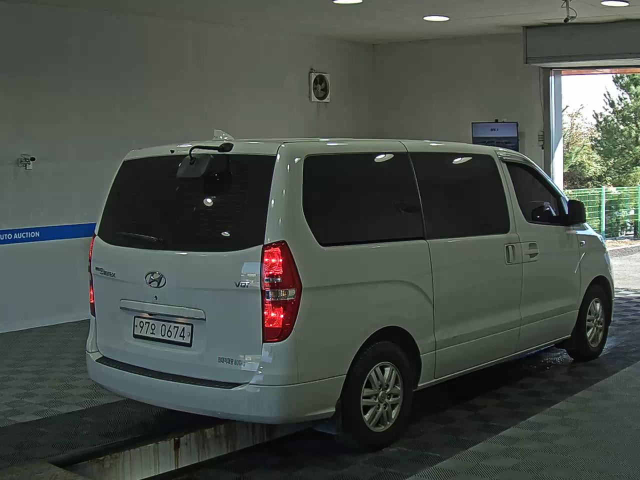 هيونداي جراند ستاركس 2019 VAN SMART