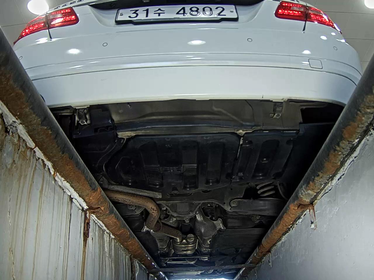 مرسيدس بنز E Class 2011 E200