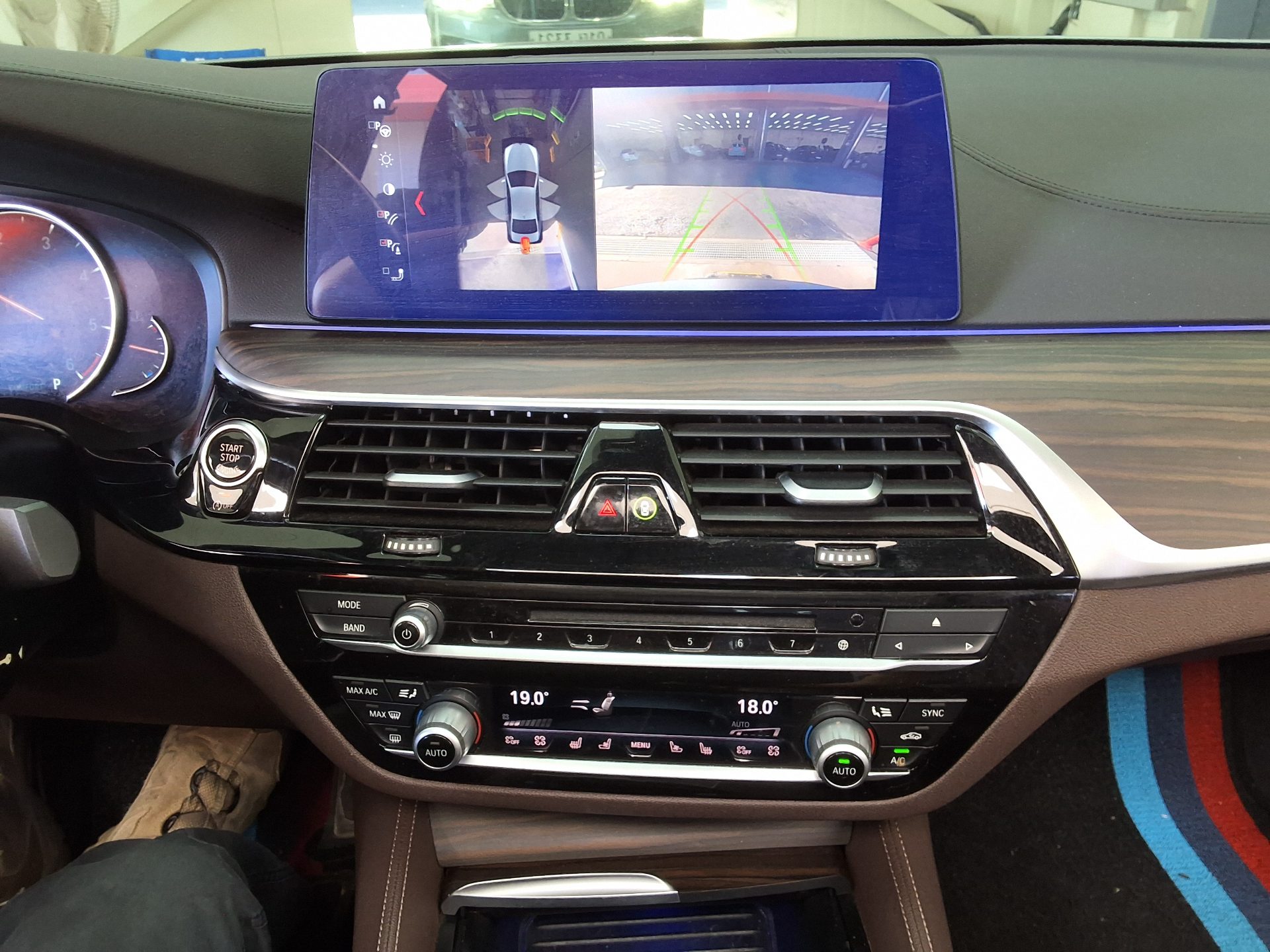 بي إم دبليو 5 Series 2017 SPORT PLUS