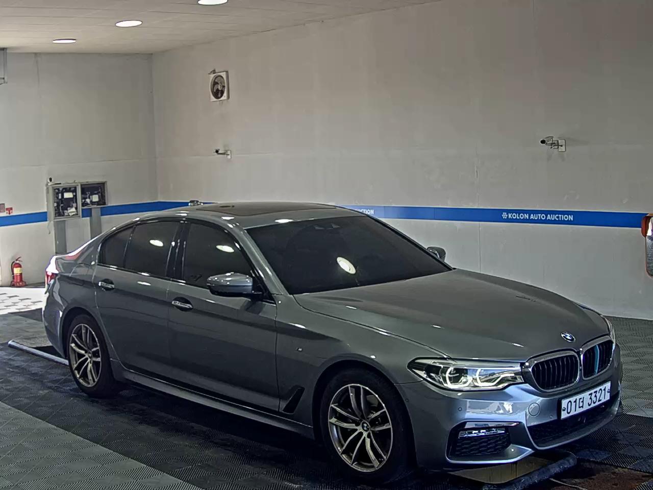 بي إم دبليو 5 Series 2017 SPORT PLUS