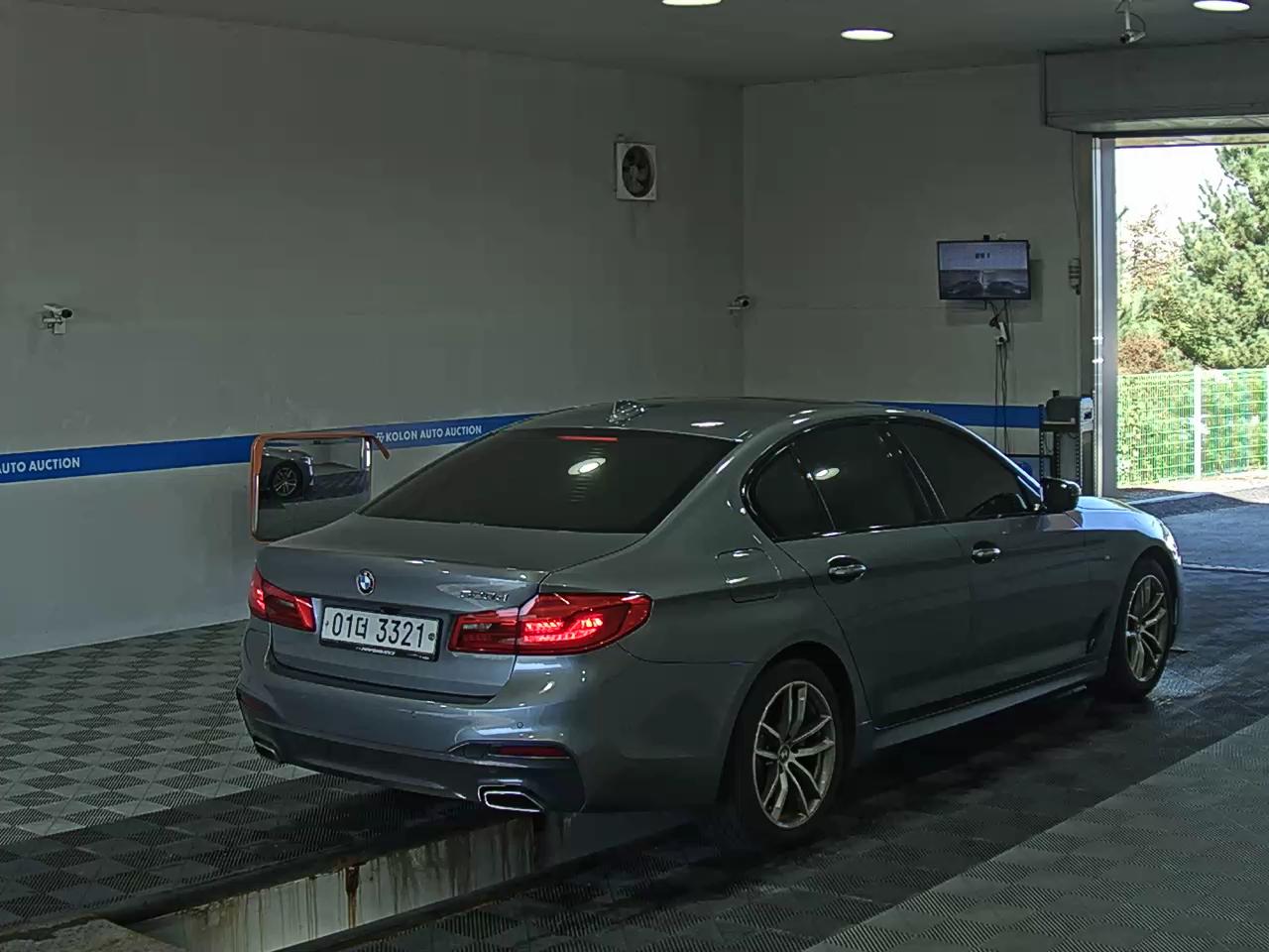 بي إم دبليو 5 Series 2017 SPORT PLUS