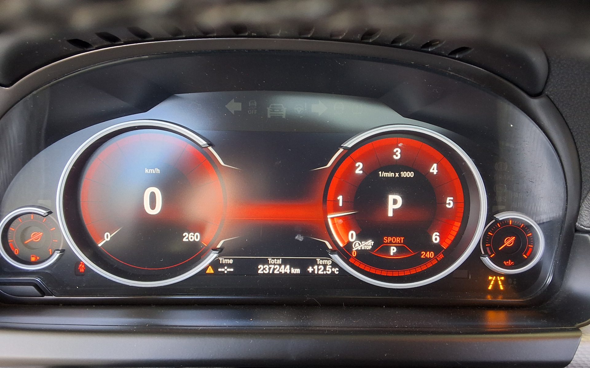بي إم دبليو 6 Series (3Rd Gen) Gran كوبيه 640D إكس درايف M Sport Lci 2017 SPORT